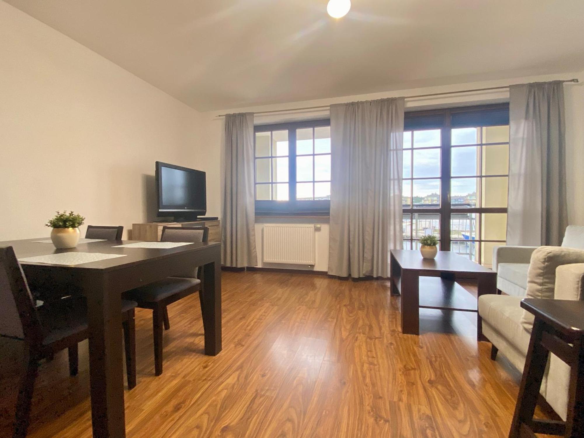 Apartamenty Baltyckie - Bulwar Portowy - Widok Na Port, Centrum, Najlepsza Lokalizacja W Ustce Ustka Cameră foto